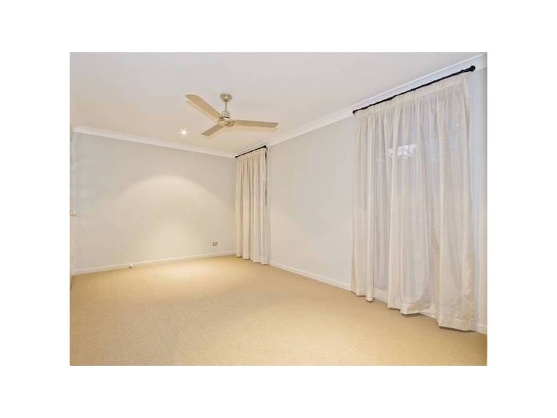 12 Penrose Street, Auchenflower QLD 4066