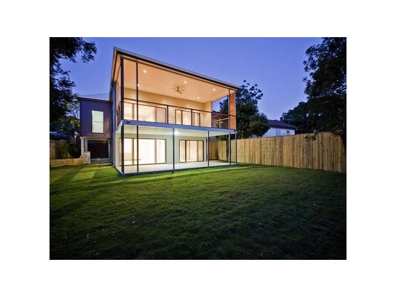 12 Penrose Street, Auchenflower QLD 4066