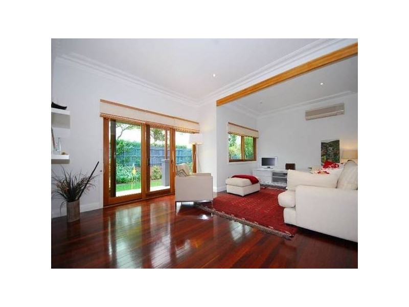 35 Harwood Street, Bardon QLD 4065