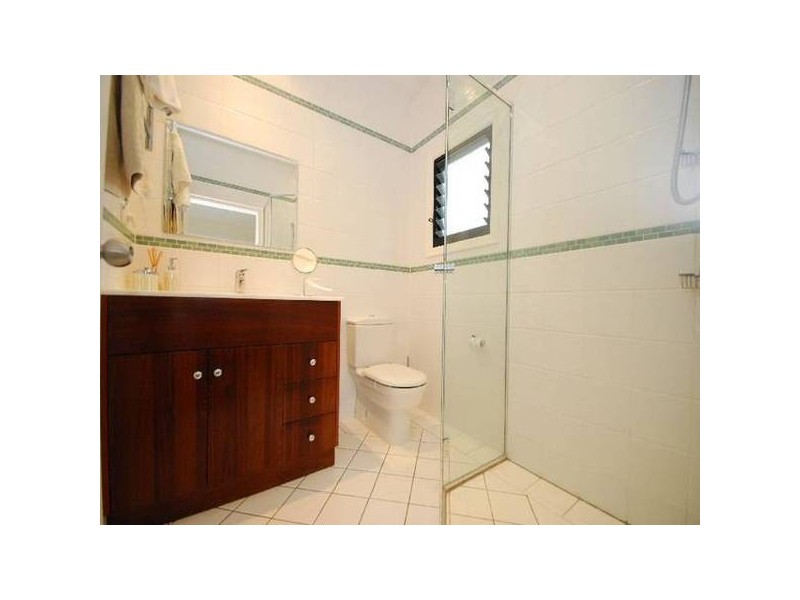 35 Harwood Street, Bardon QLD 4065