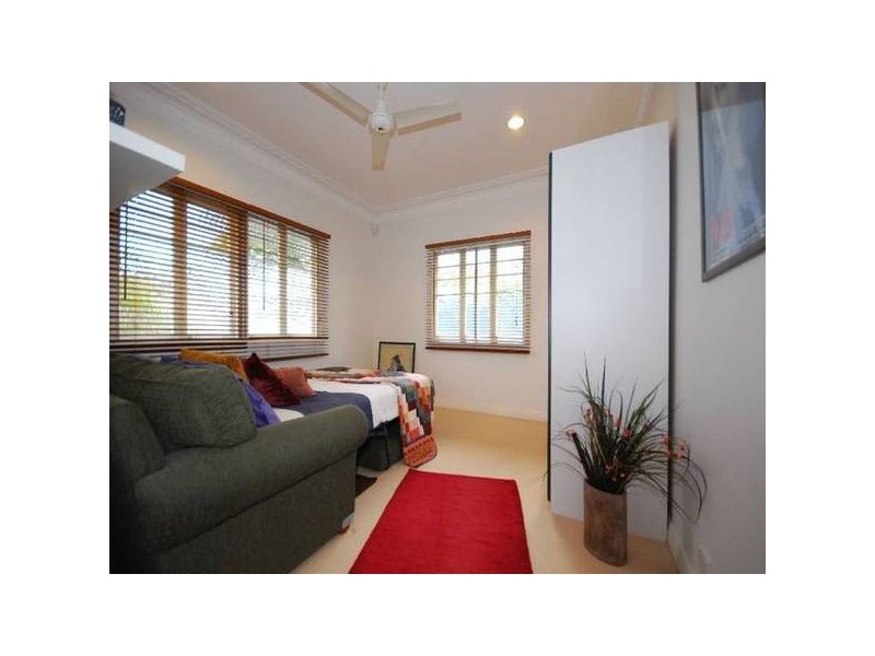 35 Harwood Street, Bardon QLD 4065