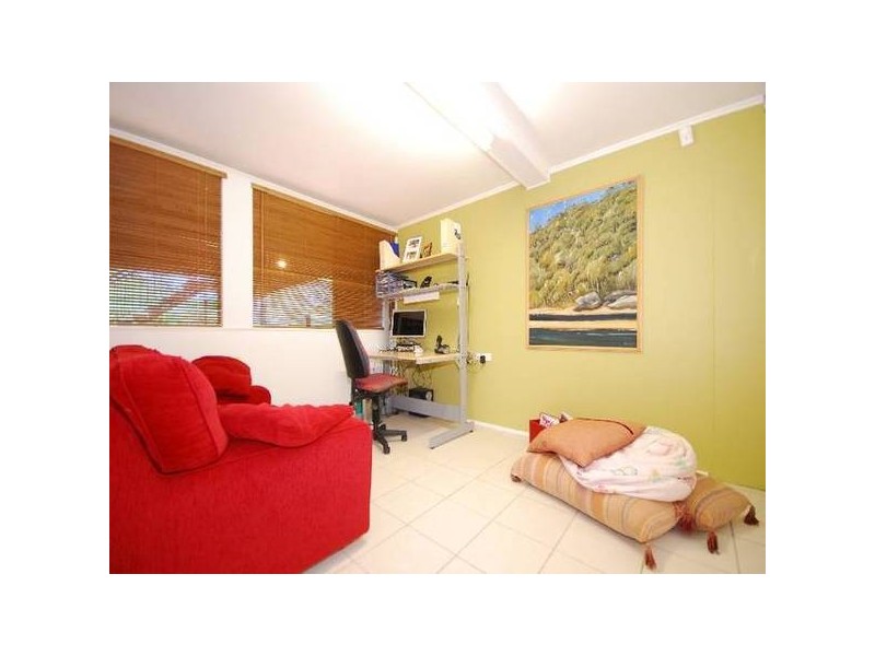 35 Harwood Street, Bardon QLD 4065