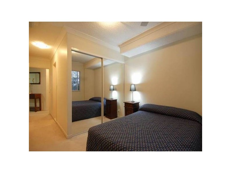 11/18 Dunmore Terrace, Auchenflower QLD 4066