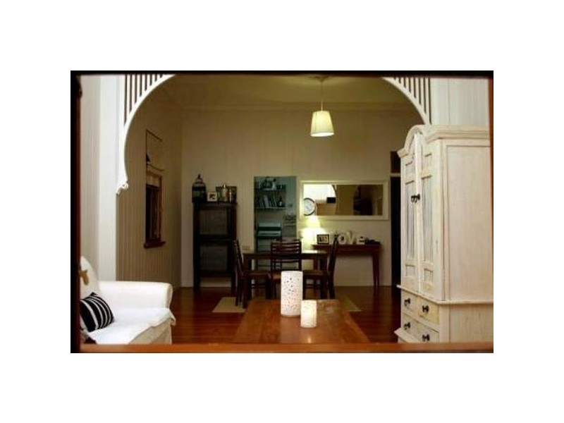 43 Arthur Terrace, Red Hill QLD 4059