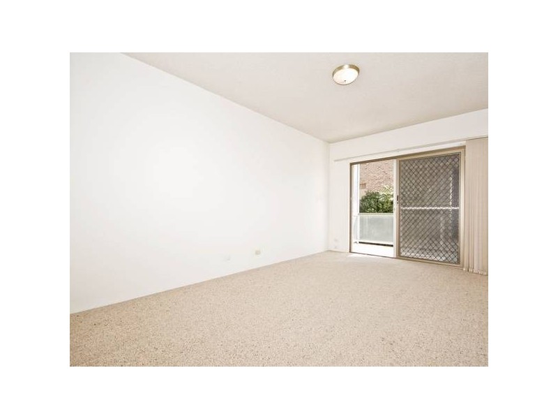 4/24 Weston Street, Coorparoo QLD 4151