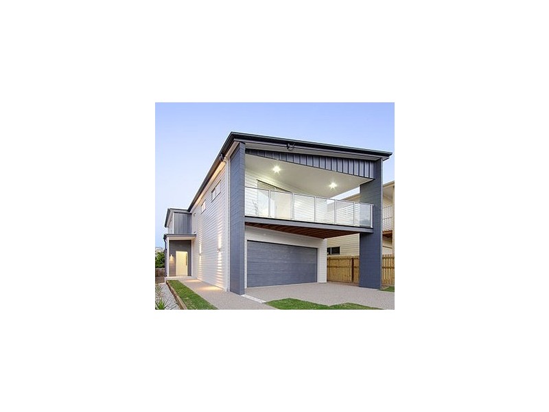 10 Bank Street, Windsor QLD 4030