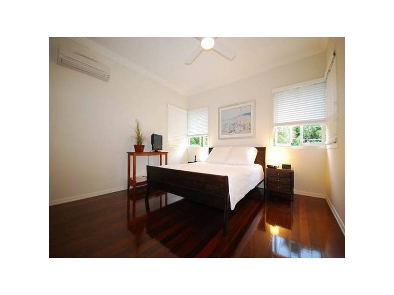 214 Acacia Drive, Ashgrove QLD 4060