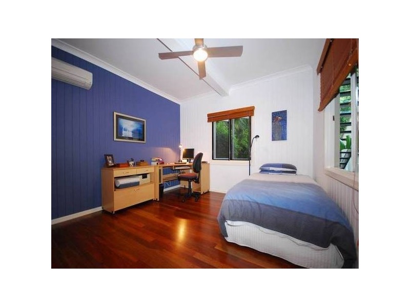 214 Acacia Drive, Ashgrove QLD 4060