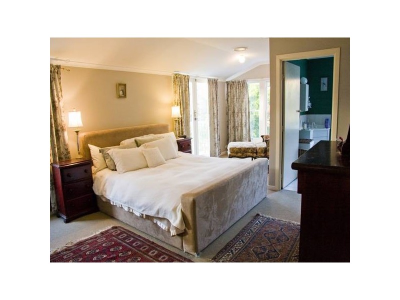 15 Belmont Crescent, Paddington QLD 4064