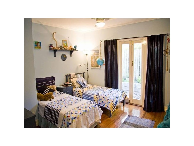 15 Belmont Crescent, Paddington QLD 4064