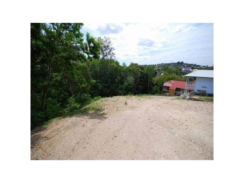 31 Edgar Street, Newmarket QLD 4051