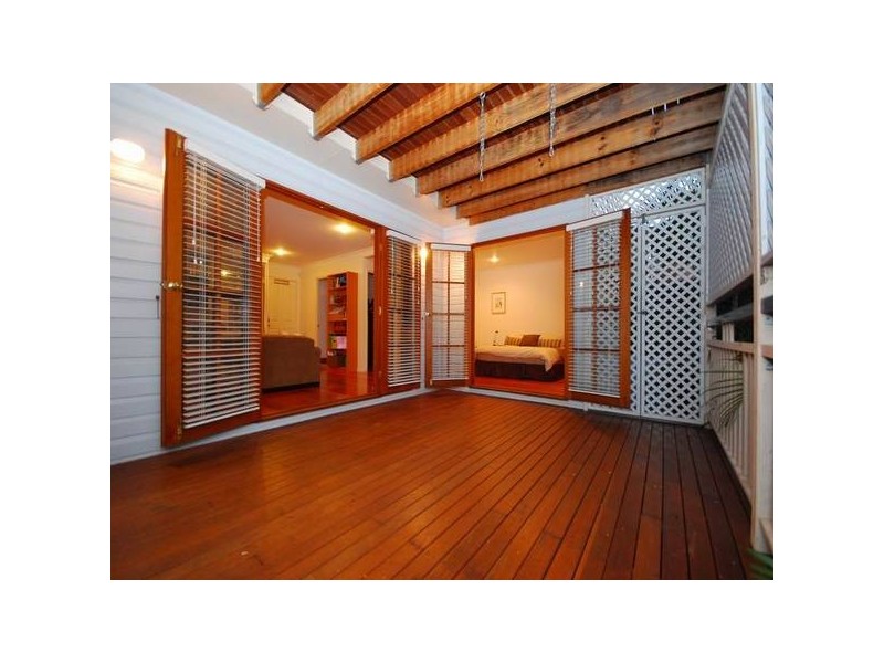 19 Howard Street, Paddington QLD 4064