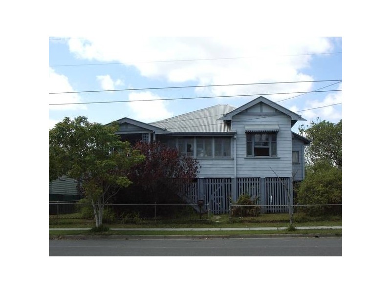 19 McLean Prade, Ashgrove QLD 4060