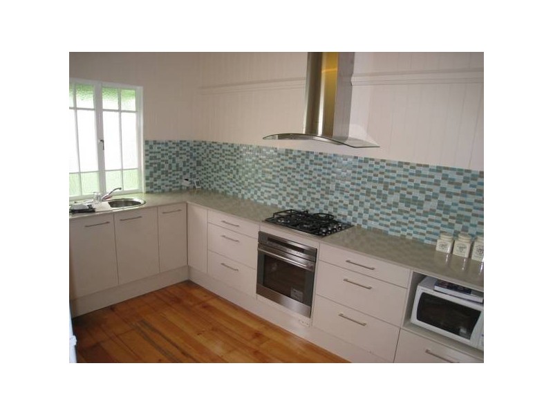 27 Rigby Street, Wooloowin QLD 4030