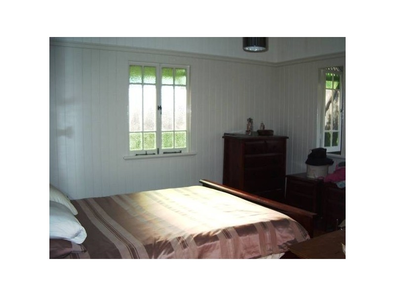 27 Rigby Street, Wooloowin QLD 4030