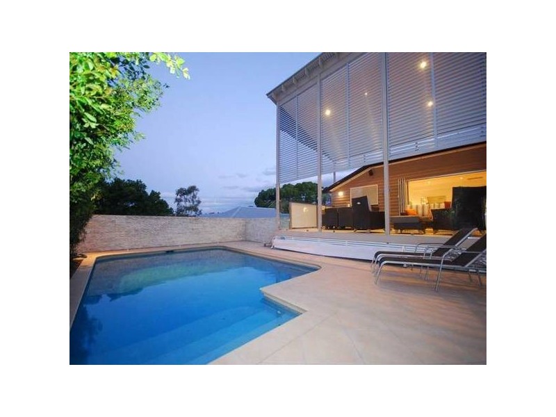 3 Thomas Street, Auchenflower QLD 4066