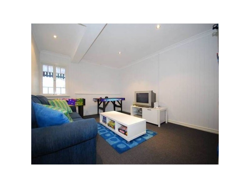 3 Thomas Street, Auchenflower QLD 4066