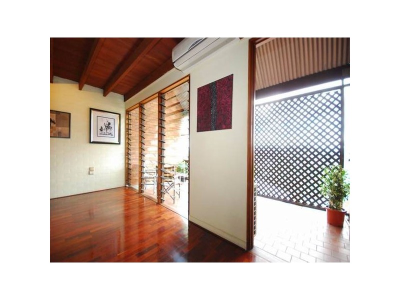 38 Wellington Road, Red Hill QLD 4059