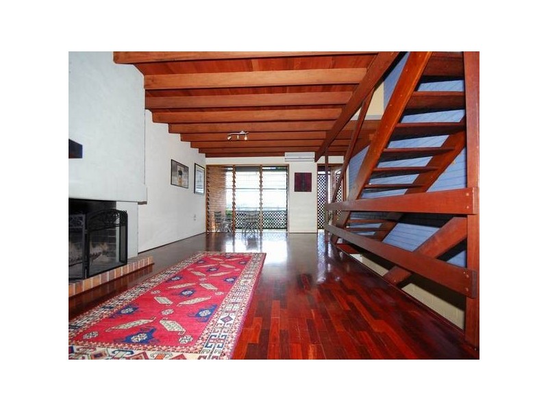 38 Wellington Road, Red Hill QLD 4059