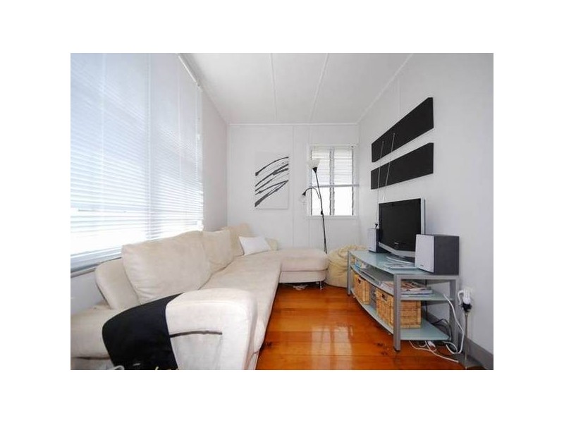 32 Addison Street, Red Hill QLD 4059