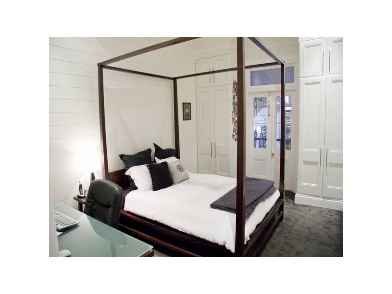 15 Moonya Street, Bardon QLD 4065