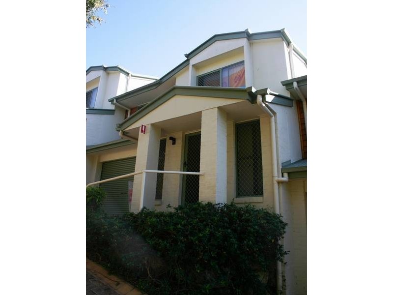 2/26 Wyndham Street, Herston QLD 4006