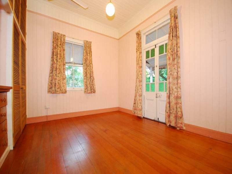 8 Moreton Street, Paddington QLD 4064