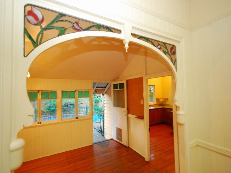 8 Moreton Street, Paddington QLD 4064