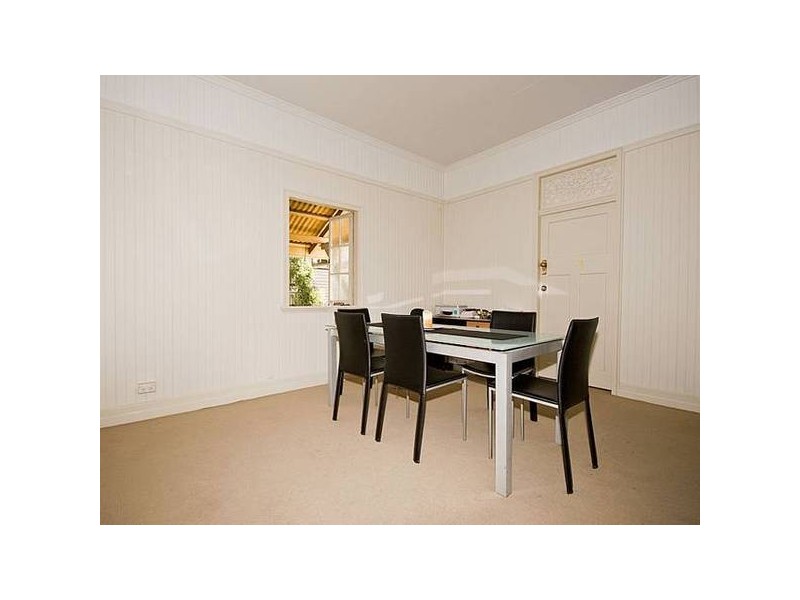 38 Guildford Street, Kelvin Grove QLD 4059