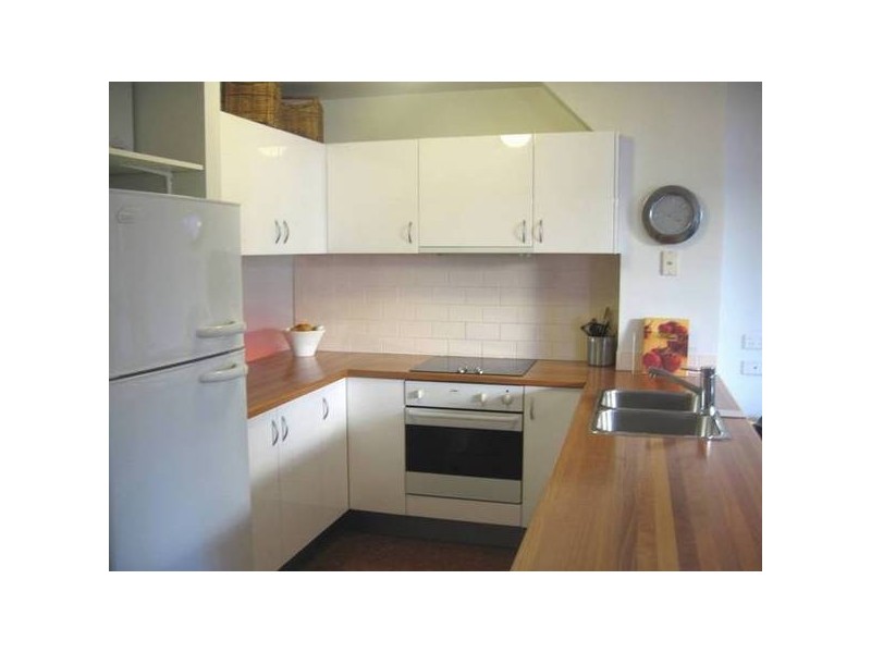 8 Gramere Avenue, Ashgrove QLD 4060