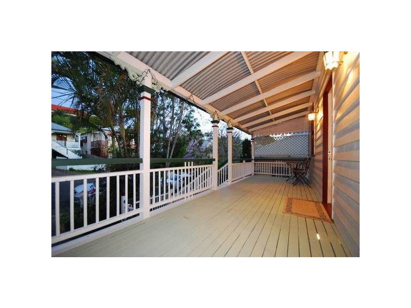 12 Ella Street, Red Hill QLD 4059