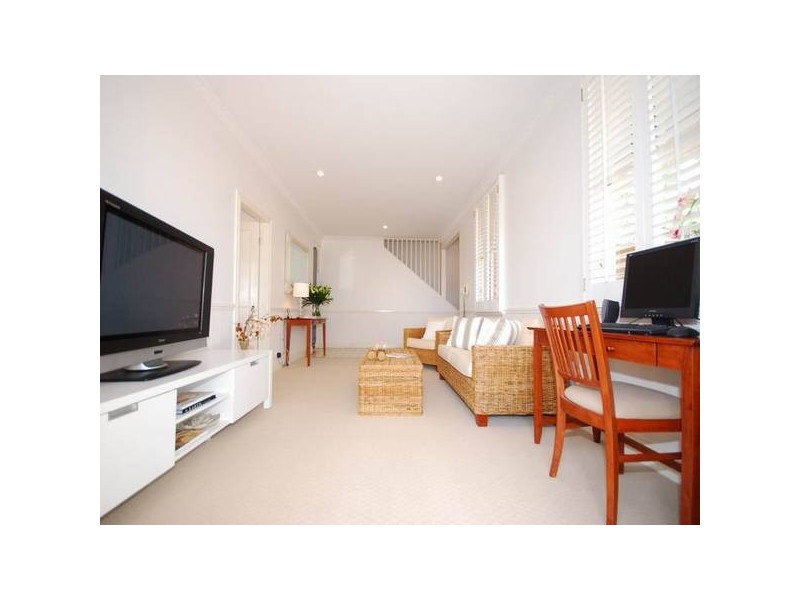 14 O’Connell Place, Red Hill QLD 4059