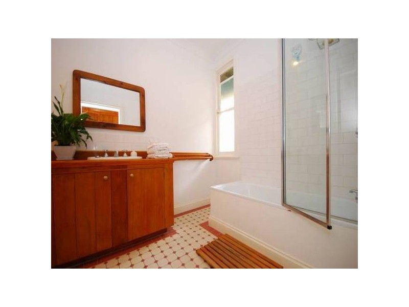 14 O’Connell Place, Red Hill QLD 4059