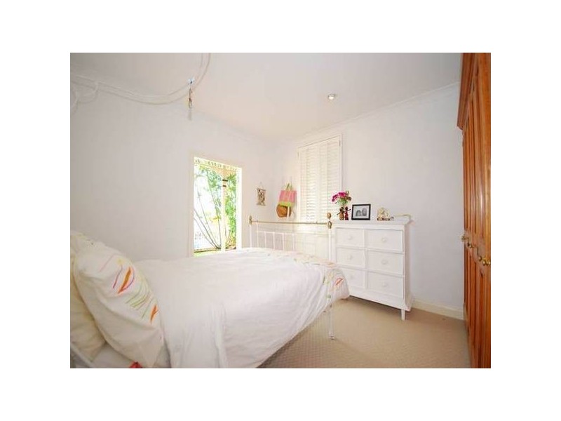 14 O’Connell Place, Red Hill QLD 4059