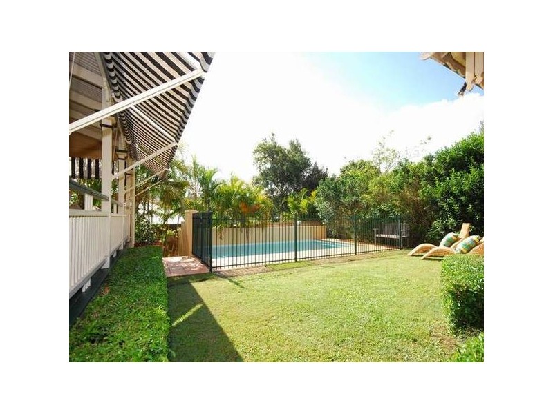 14 O’Connell Place, Red Hill QLD 4059