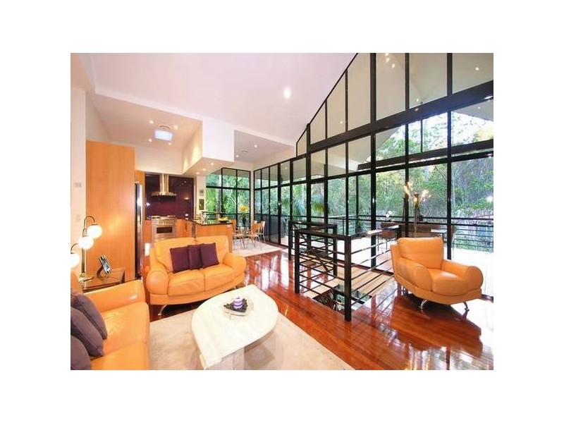 22 Satinwood Court, Bardon QLD 4065