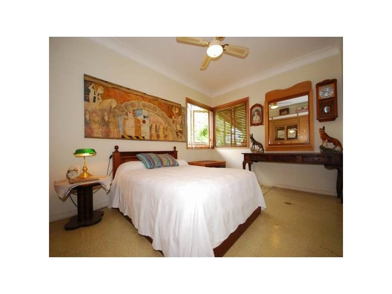1 Addison Street, Red Hill QLD 4059