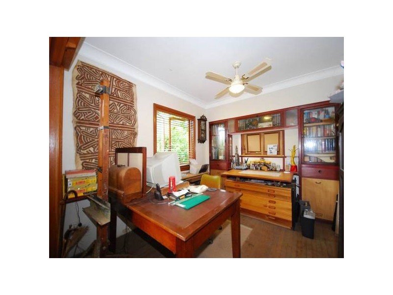 1 Addison Street, Red Hill QLD 4059