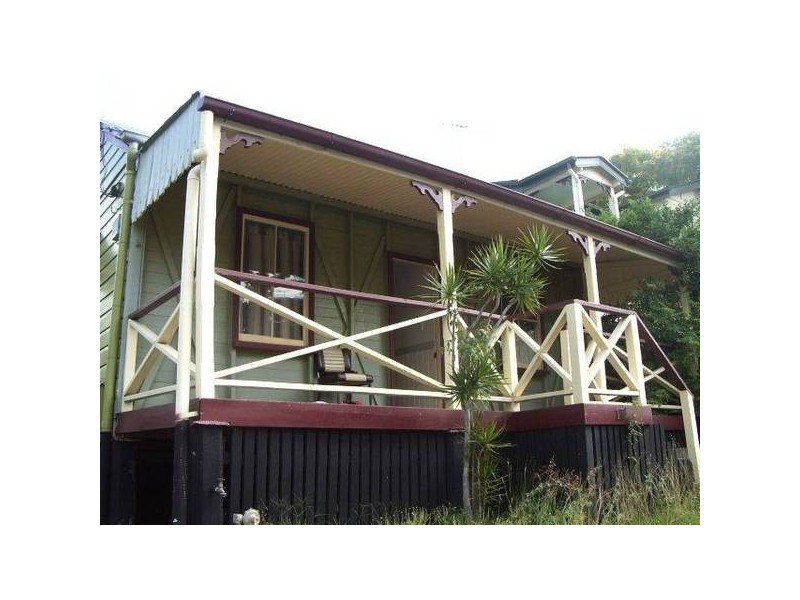 17 Eva Street, Red Hill QLD 4059