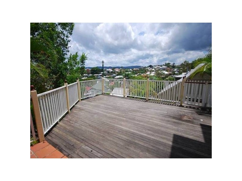 33 Plunkett Street, Paddington QLD 4064