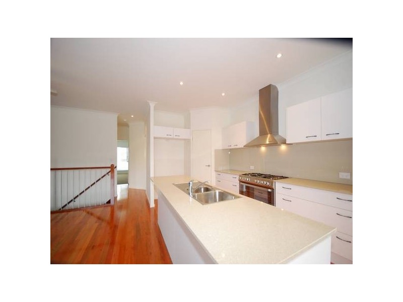 41 Railway Parade, Mitchelton QLD 4053