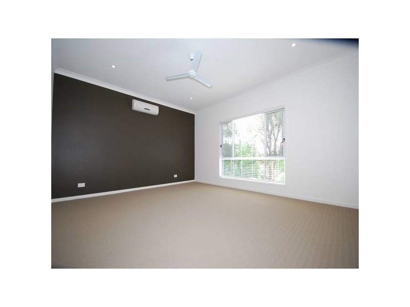 41 Railway Parade, Mitchelton QLD 4053