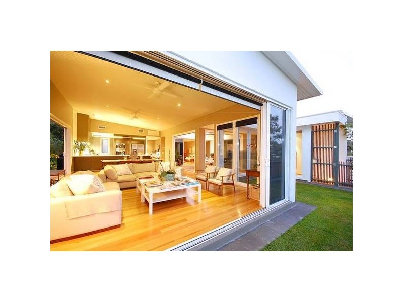 95 Siemon Street, Auchenflower QLD 4066