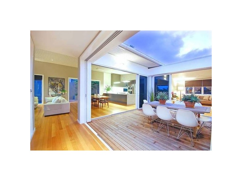 95 Siemon Street, Auchenflower QLD 4066