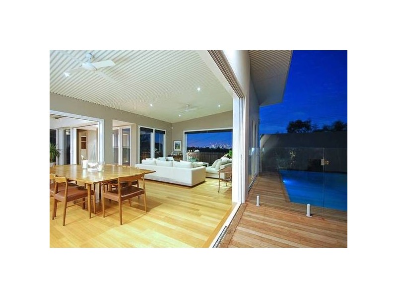 95 Siemon Street, Auchenflower QLD 4066