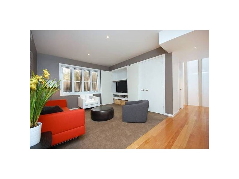 95 Siemon Street, Auchenflower QLD 4066