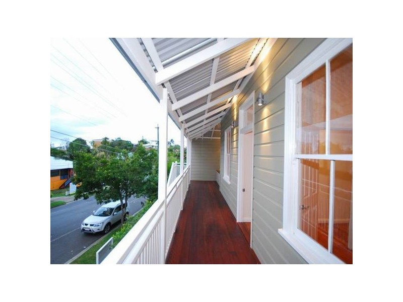 156 Arthur Terrace, Red Hill QLD 4059