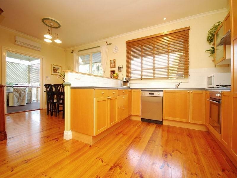 29 Knowles Street, Auchenflower QLD 4066