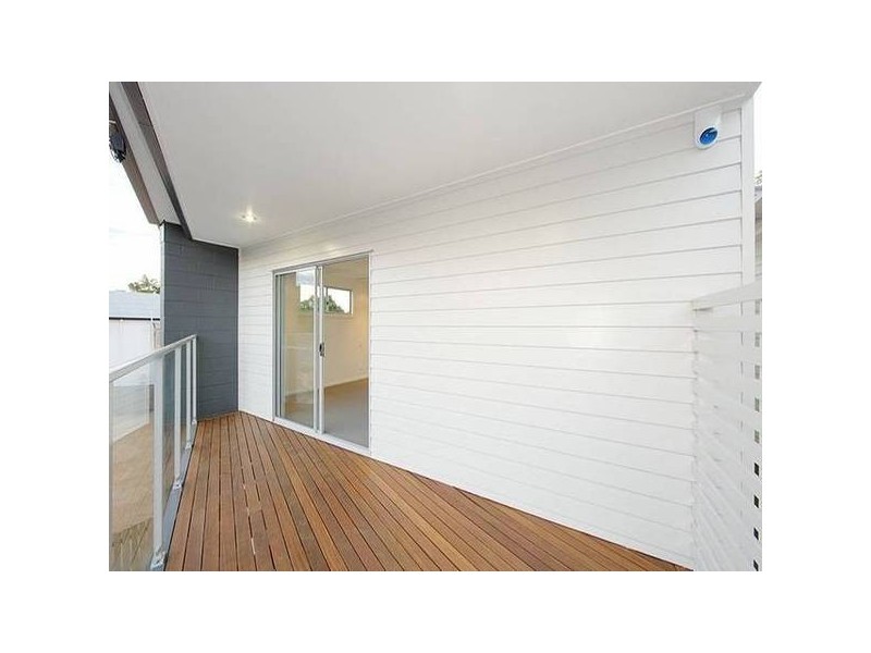 10 Bank Street, Windsor QLD 4030