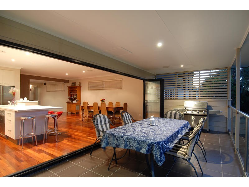 12 Camona Street, Kelvin Grove QLD 4059